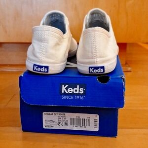 Keds Women Chillax 8 1/2 M Off White with box